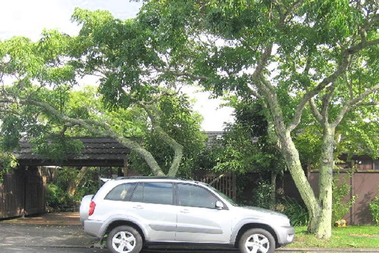 Photo of property in 119 Fisher Parade, Sunnyhills, Auckland, 2010