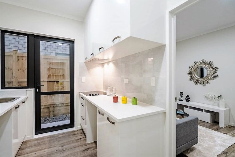 Photo of property in 27 Tir Conaill Avenue, Flat Bush, Auckland, 2019