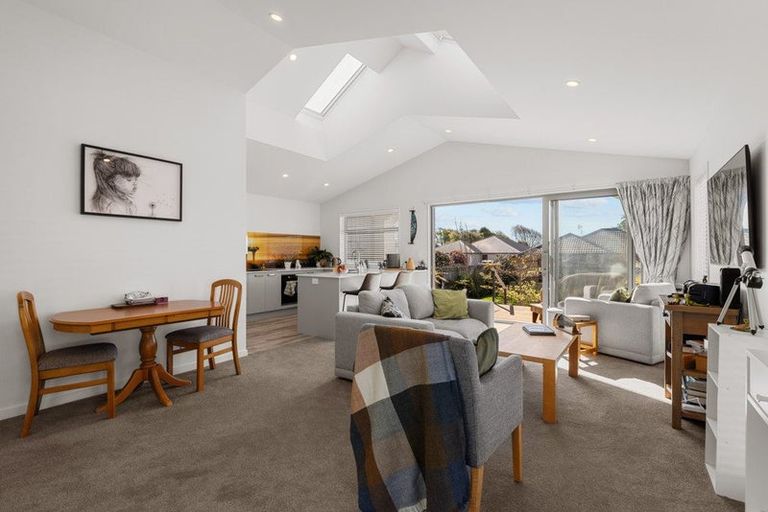 Photo of property in 86 Bridge Street, New Brighton, Christchurch, 8061