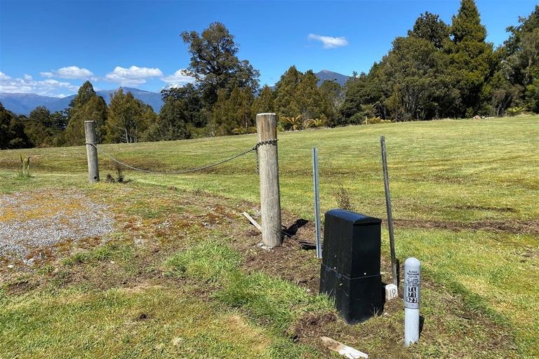 Photo of property in 90 Beechwater Drive, Arnold Valley, 7872