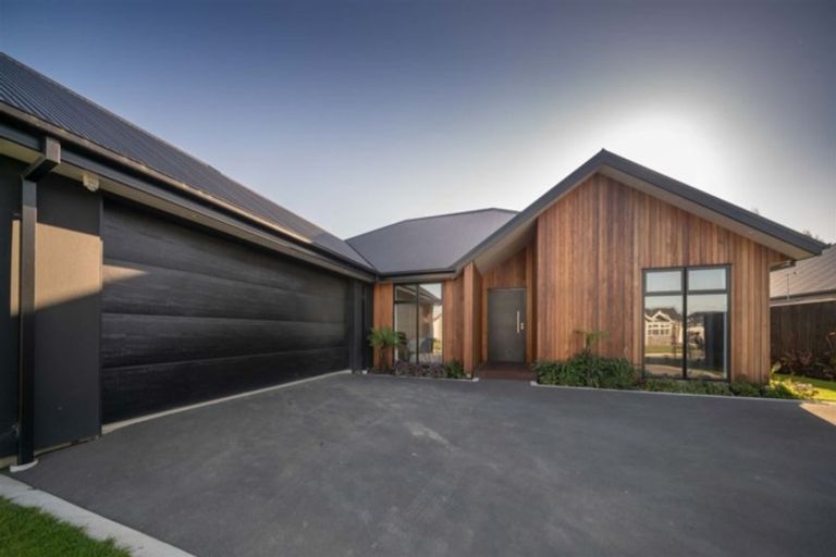 Photo of property in 23 Hinterland Drive, Prebbleton, 7604