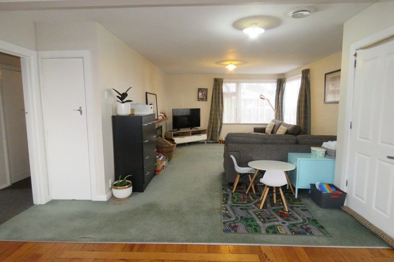 Photo of property in 36 Brougham Street, Westport, 7825