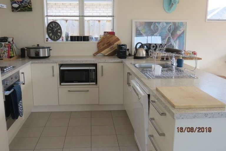 Photo of property in 13 Pegasus Main Street, Pegasus, 7612