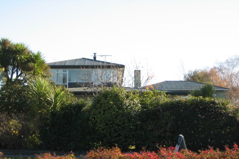 Photo of property in 391 Main North Road, Redwood, Christchurch, 8051