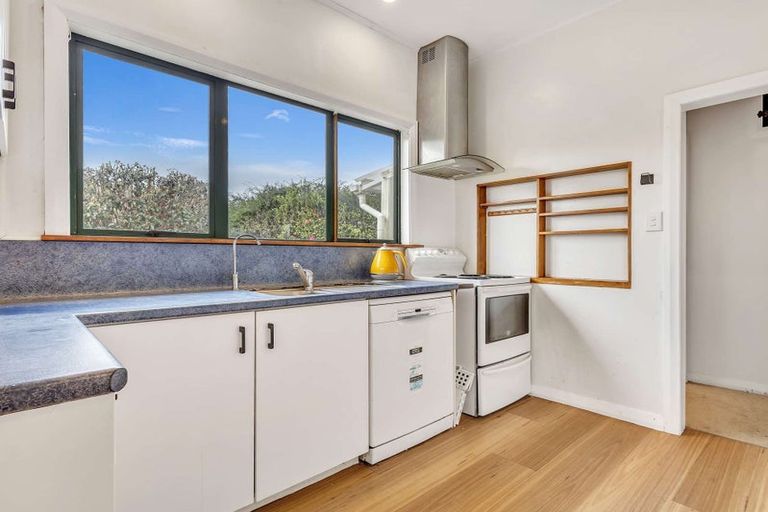 Photo of property in 68 Nuffield Avenue, Marewa, Napier, 4110