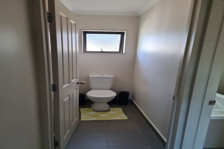 Photo of property in 72 Westgate Drive, Massey, Auckland, 0614