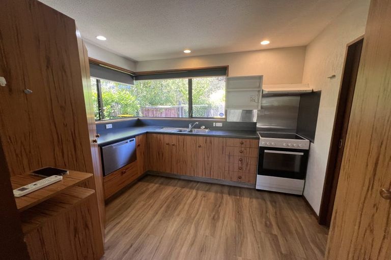 Photo of property in 1/262 Riccarton Road, Upper Riccarton, Christchurch, 8041