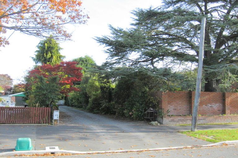 Photo of property in 35a Hamilton Avenue, Ilam, Christchurch, 8041
