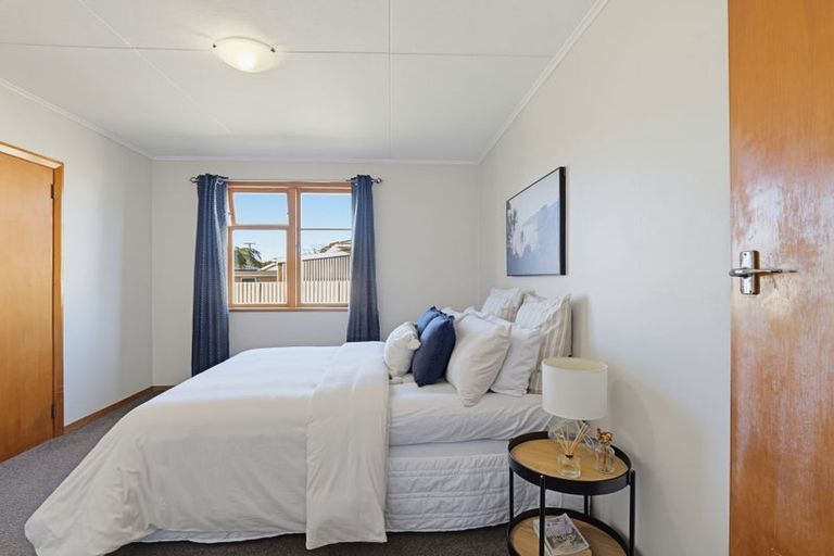 Photo of property in 37 Hadfield Crescent, College Estate, Whanganui, 4500