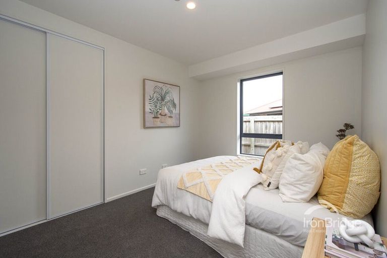 Photo of property in 33 Shearwater Drive, Woolston, Christchurch, 8023