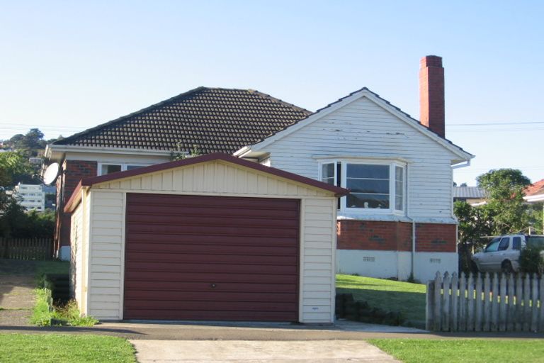 Photo of property in 9 Bould Street, Johnsonville, Wellington, 6037