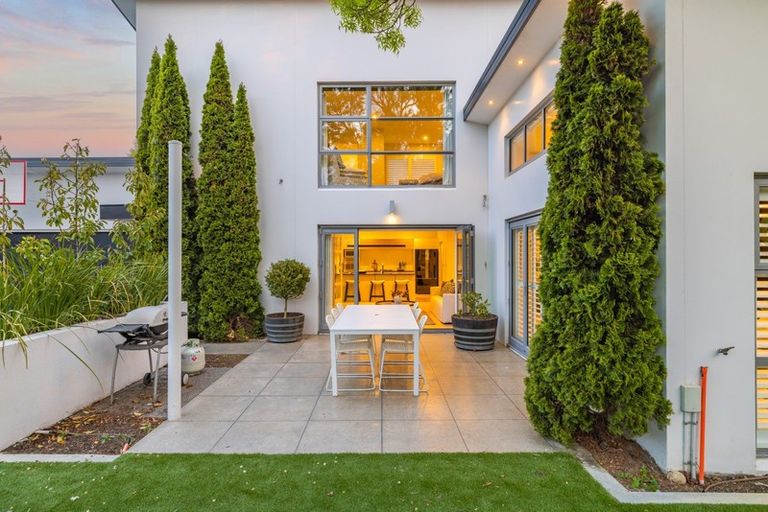 Photo of property in 109a Trafalgar Street, St Albans, Christchurch, 8014