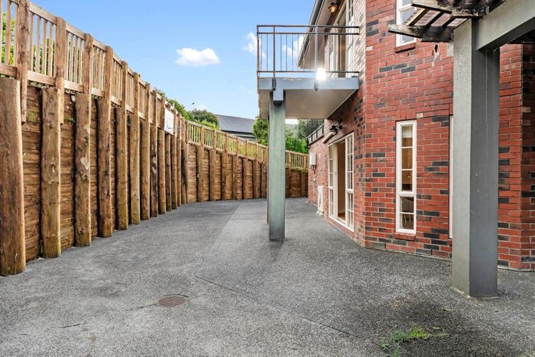 Photo of property in 38c Wicklam Lane, Greenhithe, Auckland, 0632