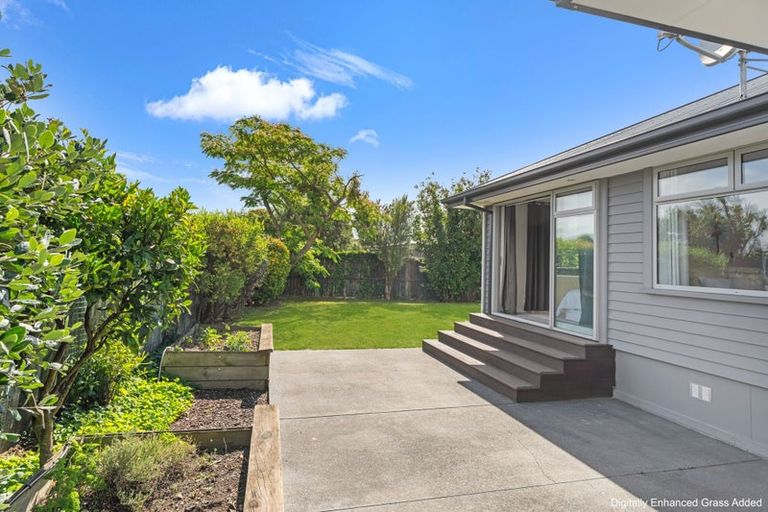 Photo of property in 14 Caithness Street, New Brighton, Christchurch, 8083