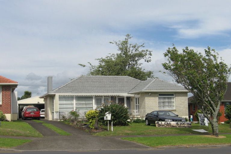 Photo of property in 14 Carbine Road, Mount Wellington, Auckland, 1060