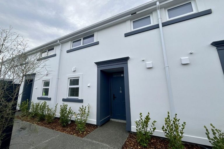 Photo of property in 5/205 Cranford Street, St Albans, Christchurch, 8014