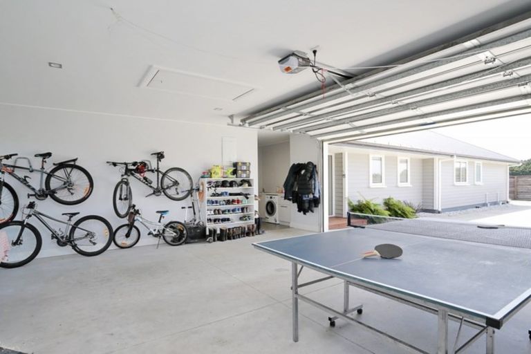 Photo of property in 107 Taiepa Road, Otatara, Invercargill, 9879