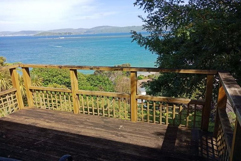 Photo of property in 36 Walter Road, Lowry Bay, Lower Hutt, 5013