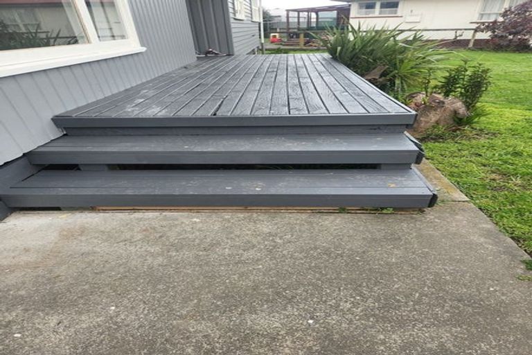 Photo of property in 12 Liverpool Crescent, Flaxmere, Hastings, 4120