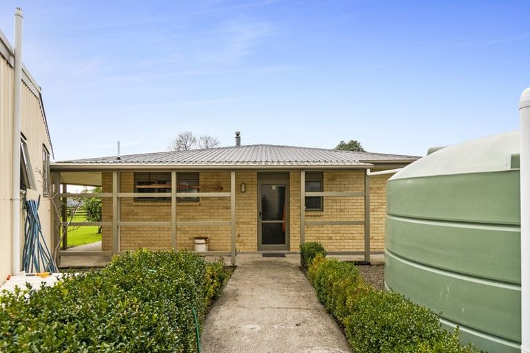 Photo of property in 30 Godley Street, Halcombe, Feilding, 4779
