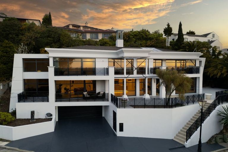 Photo of property in 35 Major Aitken Drive, Huntsbury, Christchurch, 8022