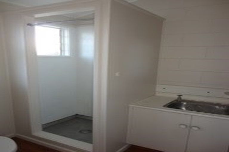 Photo of property in 143 Spa Road, Taupo, 3330