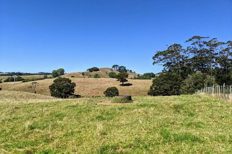 Photo of property in 662 West Coast Road, Makarau, Warkworth, 0981