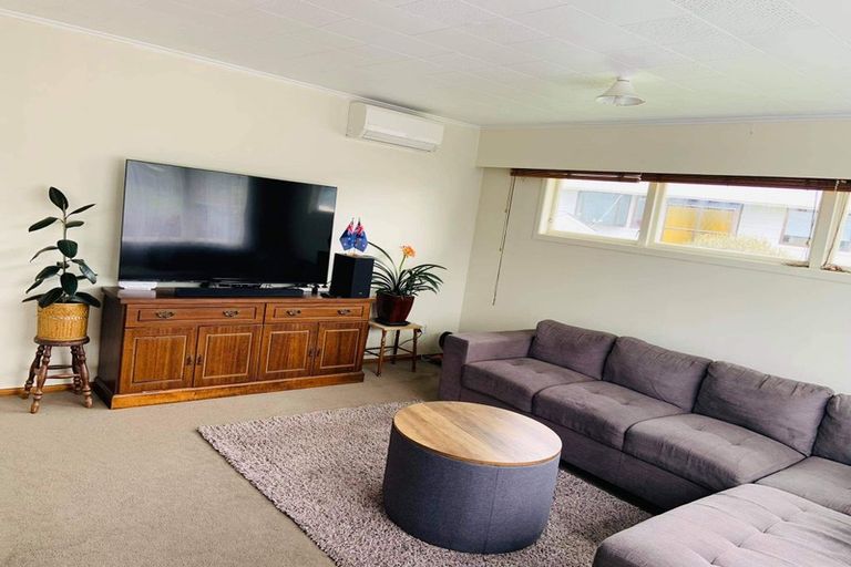 Photo of property in 2 Penrith Street, Westown, New Plymouth, 4310