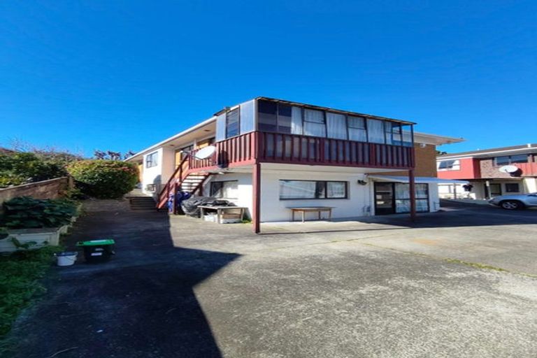 Photo of property in 10/114a Pakuranga Road, Pakuranga, Auckland, 2010