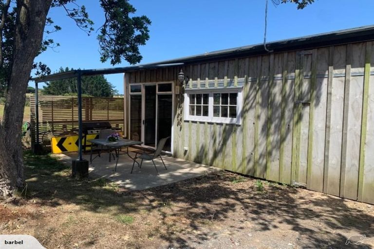 Photo of property in 337e Clarks Beach Road, Clarks Beach, Pukekohe, 2679
