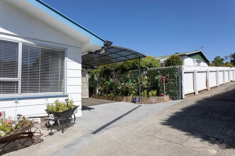 Photo of property in 3a Allan Street, Dannevirke, 4930