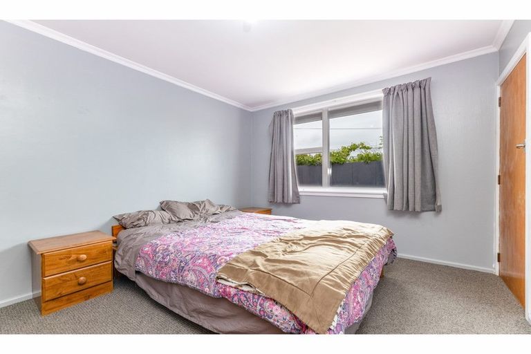 Photo of property in 181 Palmers Road, New Brighton, Christchurch, 8083