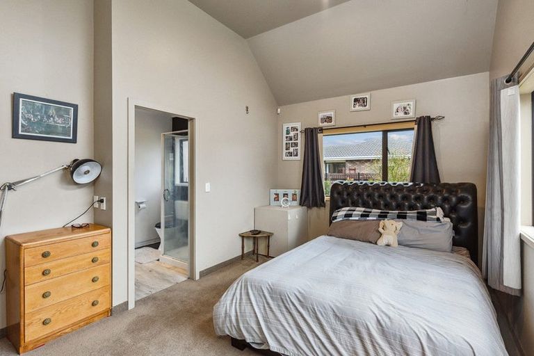 Photo of property in 94 Kapanui Road, Waikanae, 5036