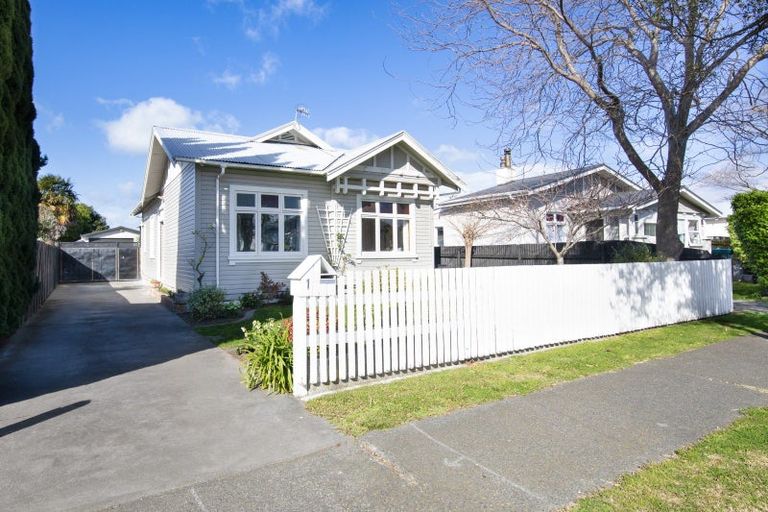 Photo of property in 1 Campaign Street, Napier South, Napier, 4110