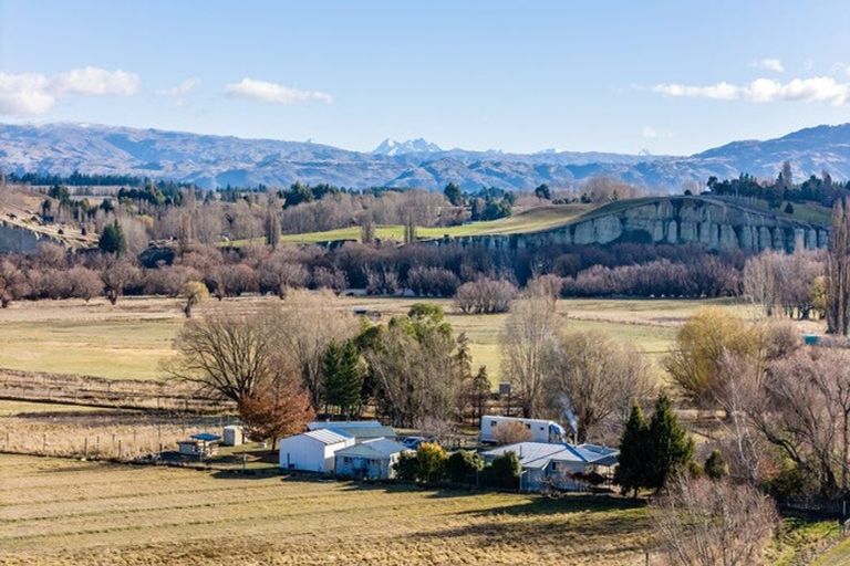 Photo of property in 35 Clare Road, Galloway, Alexandra, 9393