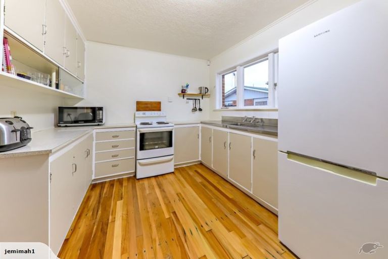 Photo of property in 2/27 Shirley Avenue, Papakura, 2110
