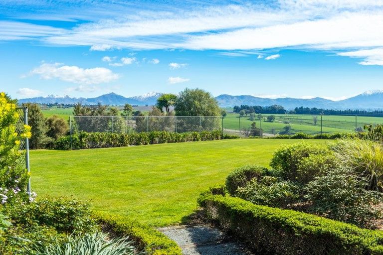 Photo of property in 73 Waitui Drive, Geraldine Downs, Geraldine, 7991