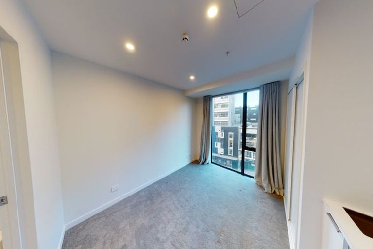 Photo of property in Pinnacle Apartments, E403/160 Victoria Street, Te Aro, Wellington, 6011
