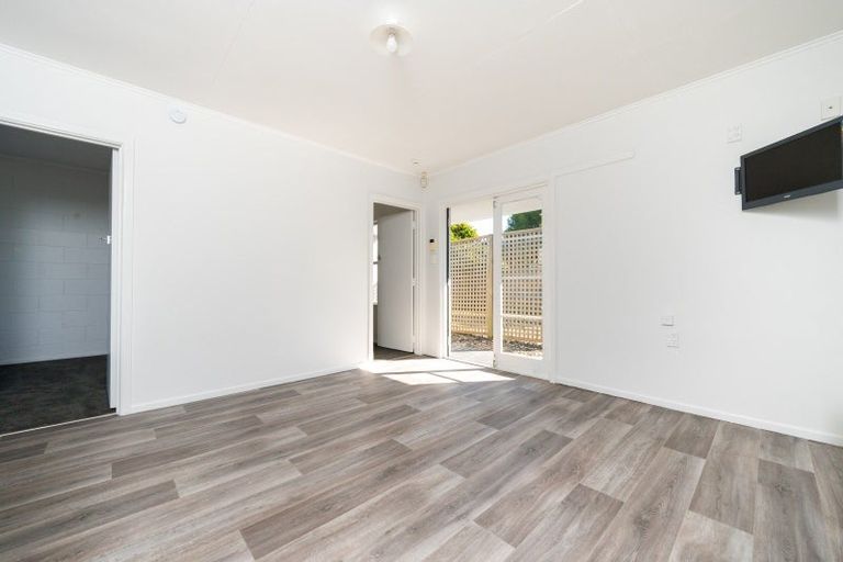 Photo of property in 4 Leyland Road, Te Awanga, 4102