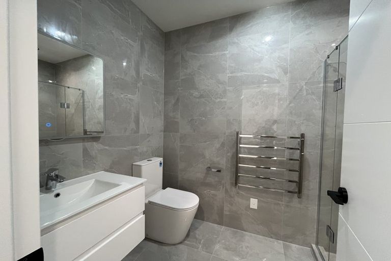 Photo of property in 26 Puihi Crescent, Massey, Auckland, 0614