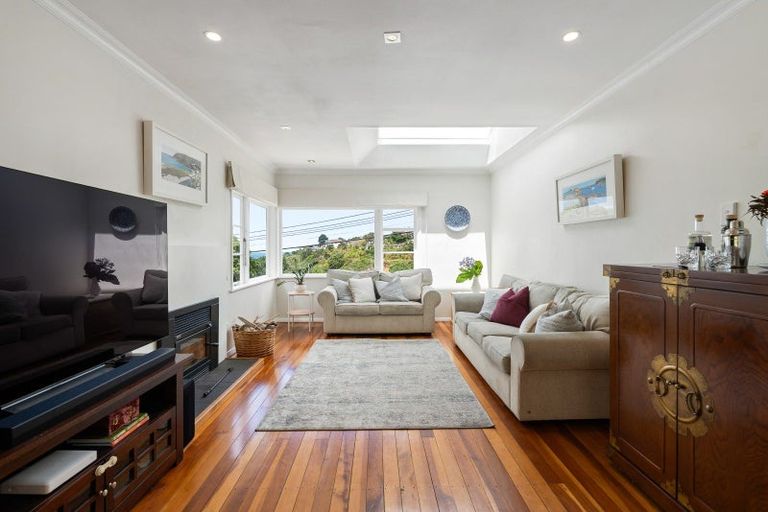 Photo of property in 7 Houghton Bay Road, Houghton Bay, Wellington, 6023