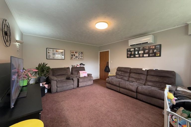 Photo of property in 54 Black Beech Street, Birchville, Upper Hutt, 5018