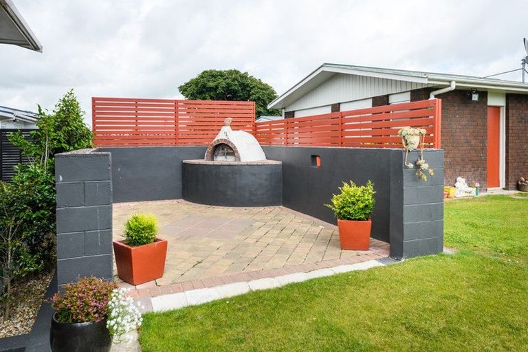 Photo of property in 10 Dewe Avenue, Feilding, 4702