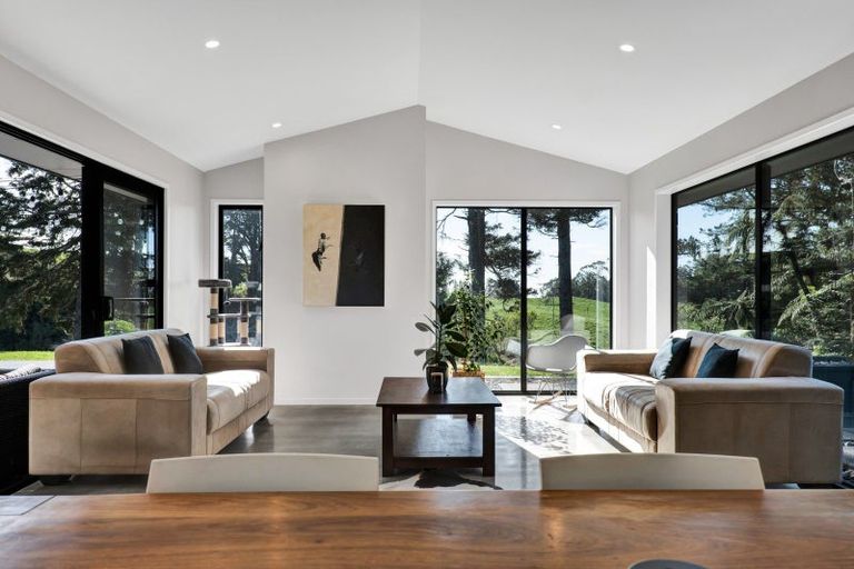 Photo of property in 160 Maude Road, Kaimiro, New Plymouth, 4371