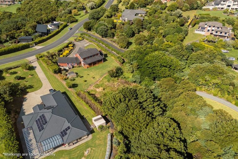 Photo of property in 16 Michael Bosher Way, Flat Bush, Auckland, 2019