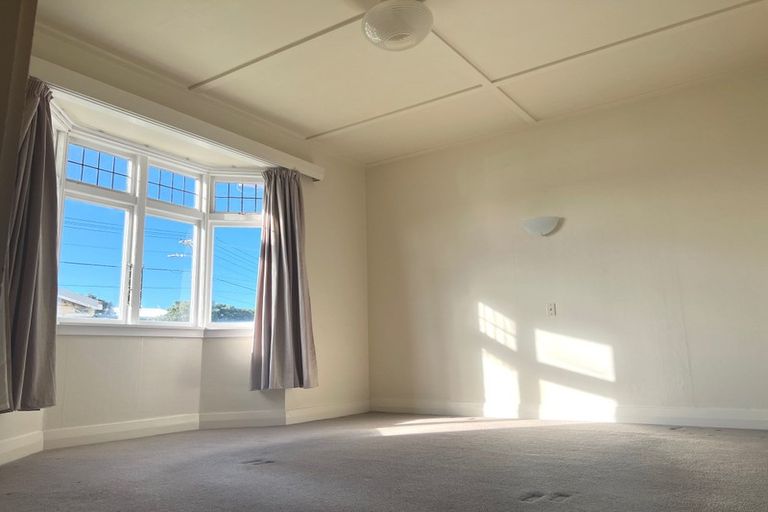 Photo of property in 21 Kemp Street, Kilbirnie, Wellington, 6022