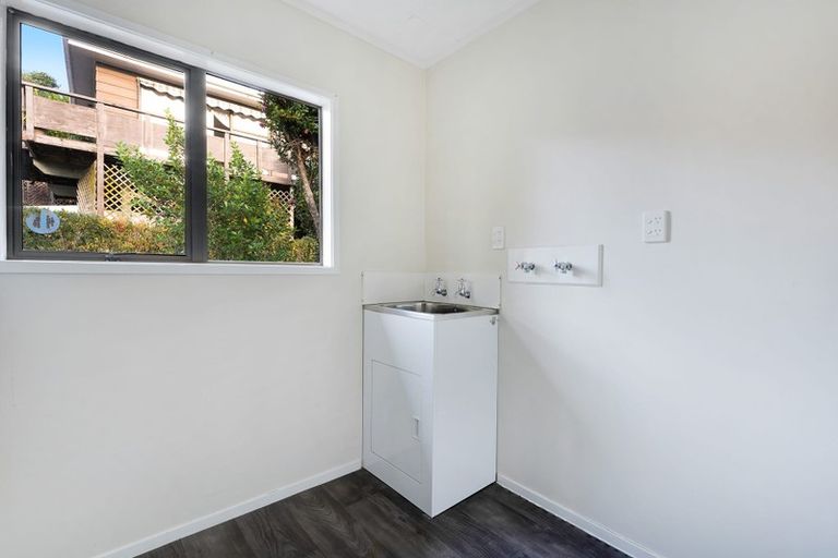 Photo of property in 1/41 Glencoe Road, Browns Bay, Auckland, 0630