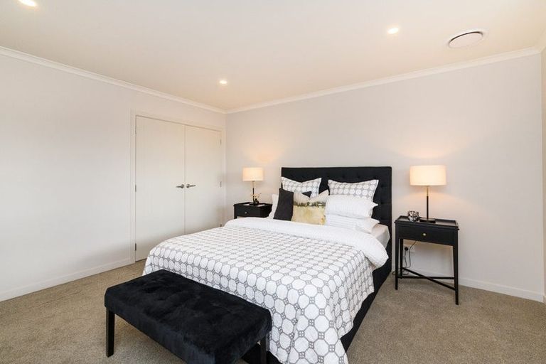 Photo of property in 100 Mount Taylor Drive, Feilding, 4775