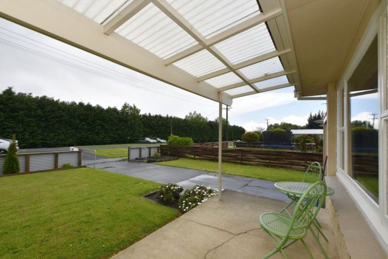 Photo of property in 11 Queen Street, Otautau, 9610