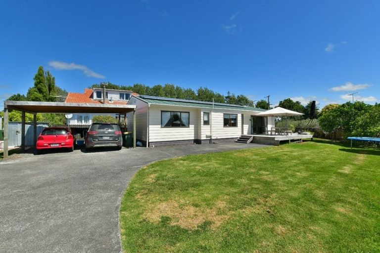 Photo of property in 2/117 Parkhurst Road, Parakai, 0830